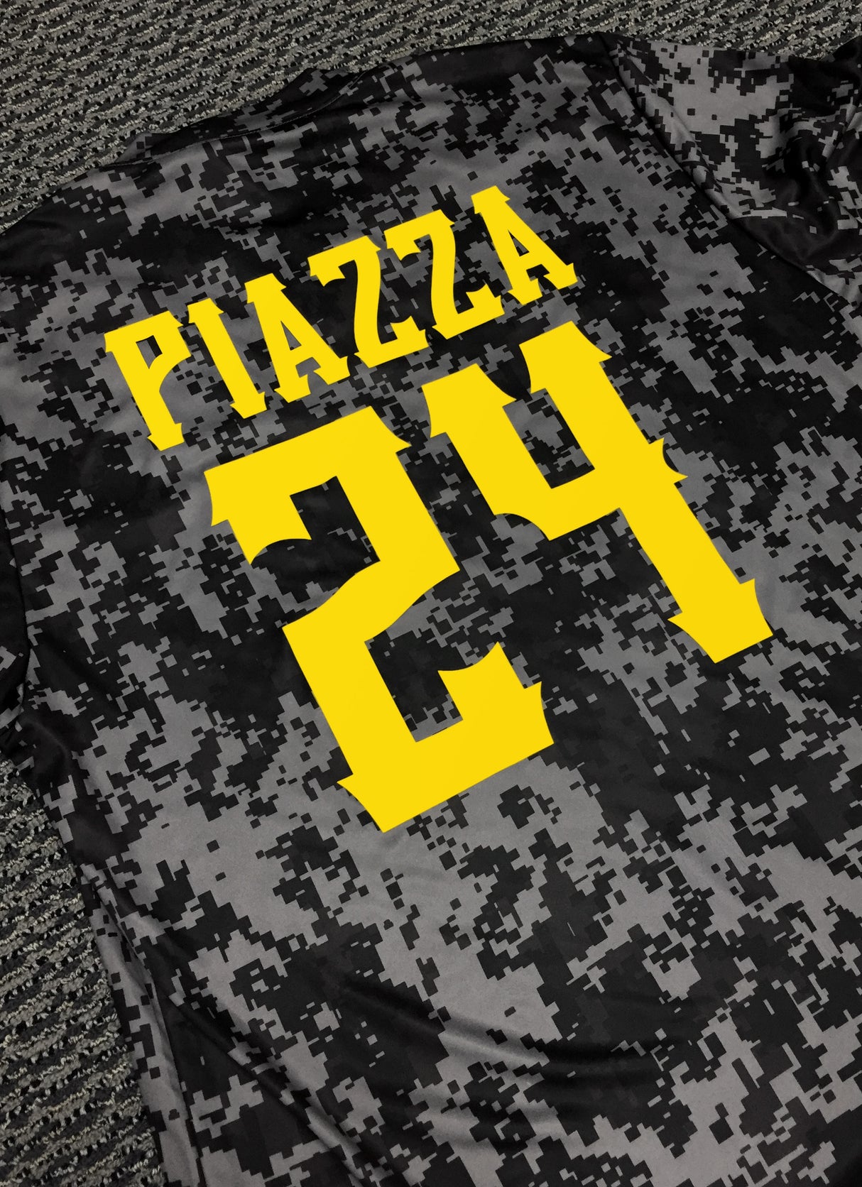 Siser EASYWEED SUB BLOCK Heat Transfer Vinyl 15" - By the Yard